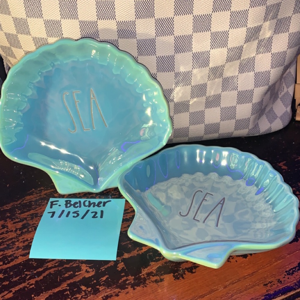 Rae dunn seashell plates